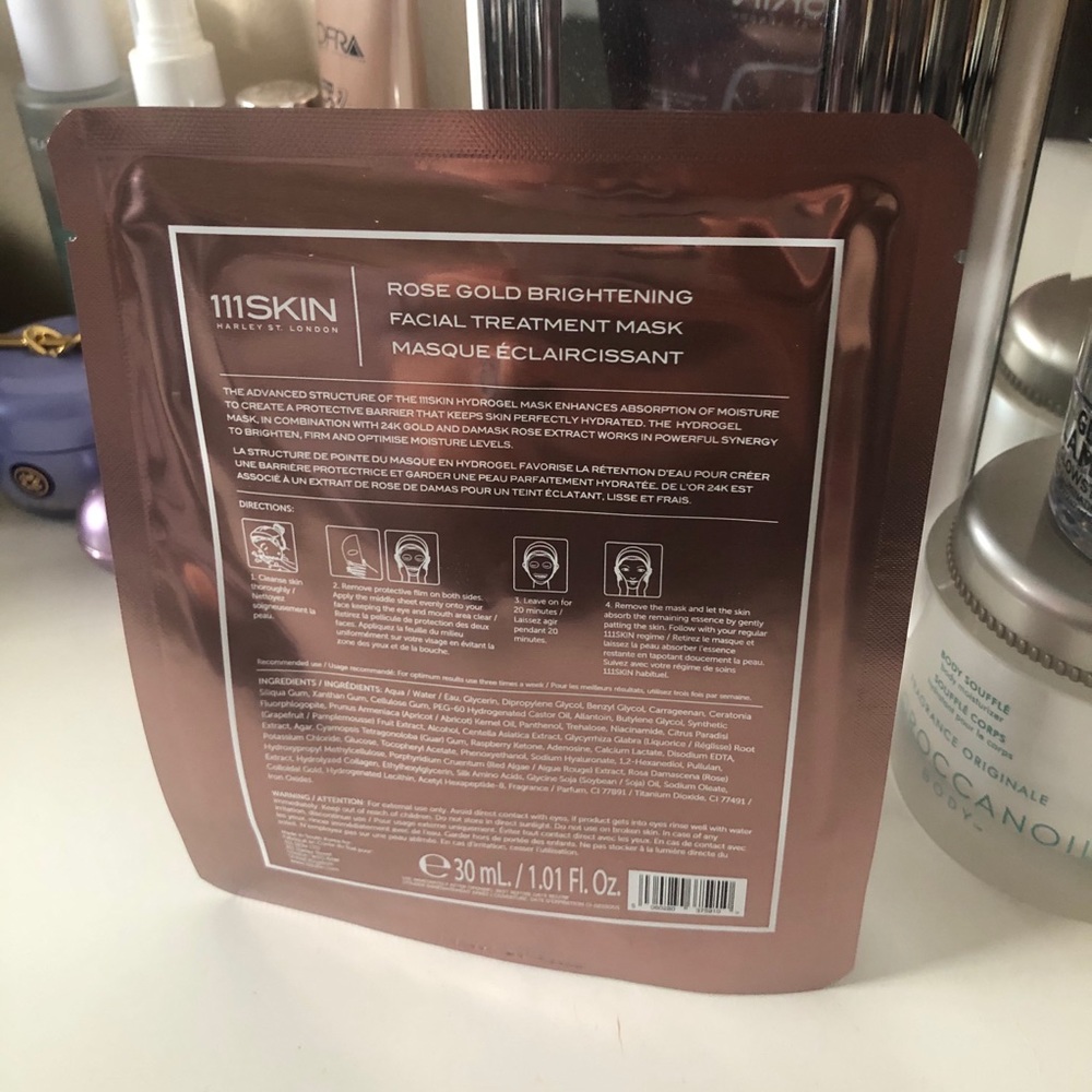 3/$15 111Skin St. London Rose Gold Treatment Mask - Picture 4 of 7